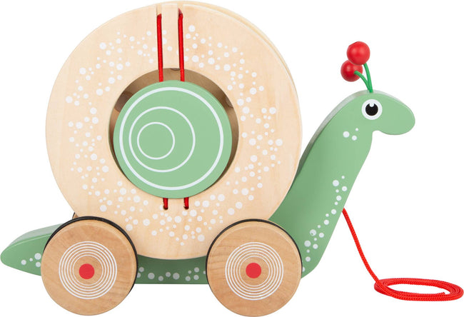 Pull-Along Shape-Fitting Snail